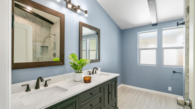 Image 36 of 62 For 74654 Stage Line Drive