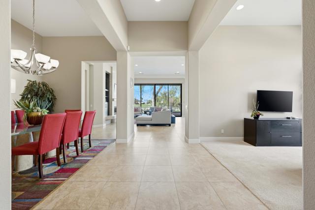 33 Via Las Flores, Rancho Mirage, CA 92270