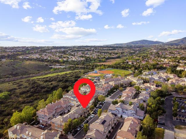 Detail Gallery Image 30 of 31 For 1603 Yellow Pine Pl, Chula Vista,  CA 91915 - 3 Beds | 3/1 Baths