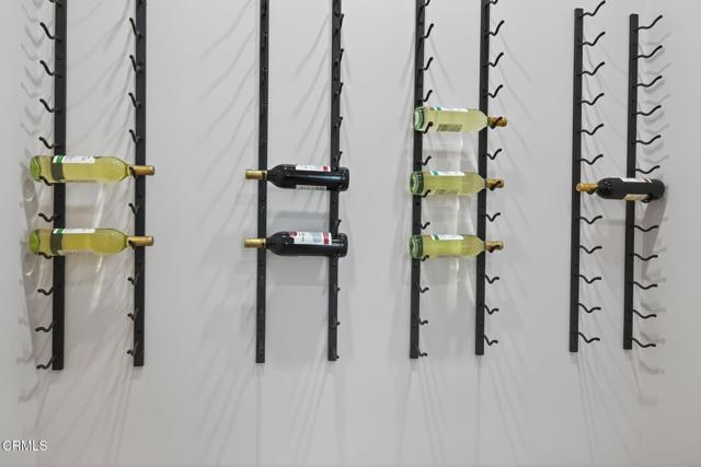 6174 Cobblestone Drive, Ventura CA: https://media.crmls.org/mediaz/f5440cac-9dcd-4c18-9f0f-a3a3e792a045.jpg