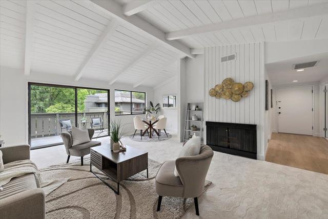 14357 Saratoga Avenue, Saratoga CA: https://media.crmls.org/mediaz/f54435ad-f757-4b1f-bdad-620eaf91426f.jpg