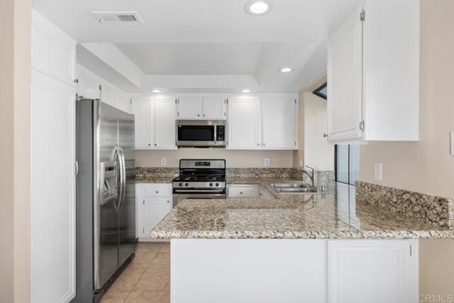 Image 6 of 29 For 6957 Sandpiper Place