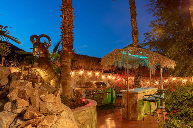 77170 Casa Del Sol, La Quinta CA: https://media.crmls.org/mediaz/f544b704-b1b6-43d6-95d7-9d63b358f247.jpg