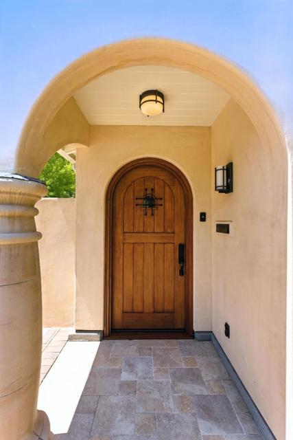 1630 Portola Avenue, Palo Alto CA: https://media.crmls.org/mediaz/f5456a7f-9b1c-4513-8ce2-906ef3a027fe.jpg