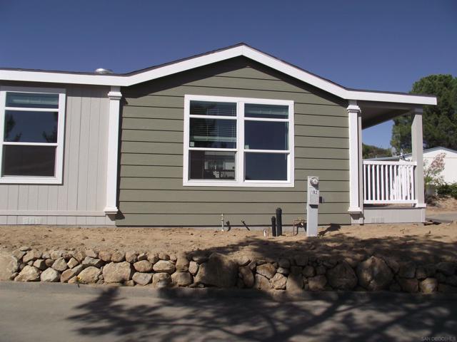 35109 Highway 79, Warner Springs CA: https://media.crmls.org/mediaz/f545e9a1-c5ea-4468-84f5-01700c12a15d.jpg