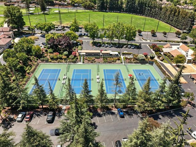 5142 Cribari Place, San Jose CA: https://media.crmls.org/mediaz/f5460811-04c6-4a33-972b-6e11b77e08a3.jpg