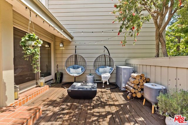 1447 Palisades Drive photo 8