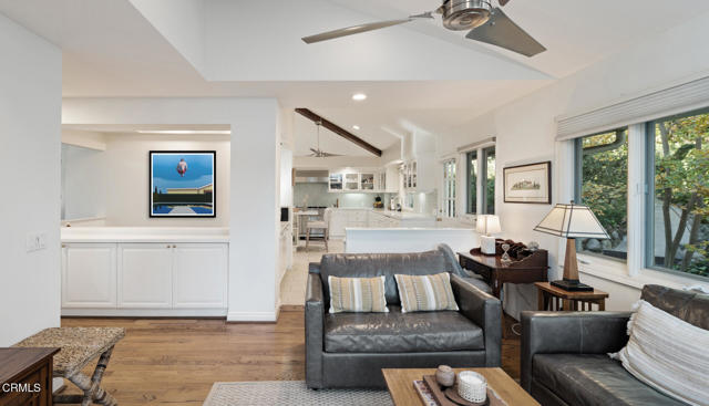 1460 Virginia Road, San Marino CA: https://media.crmls.org/mediaz/f546c540-1f97-48ae-b833-858167224cf4.jpg