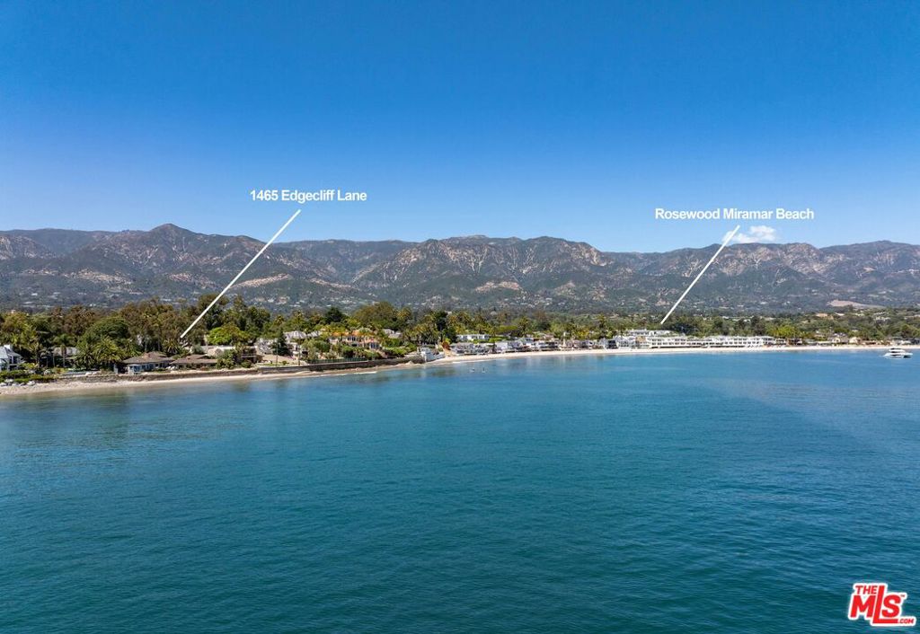 https://media.crmls.org/mediaz/f5476661-77ff-4957-85fd-f4f9f6fd8525.jpg?preset=X-Large