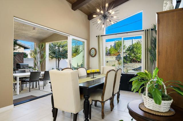 1514 Overpark Lane, Beaumont CA: https://media.crmls.org/mediaz/f547b0de-b152-47db-ab80-5a1495b26d16.jpg