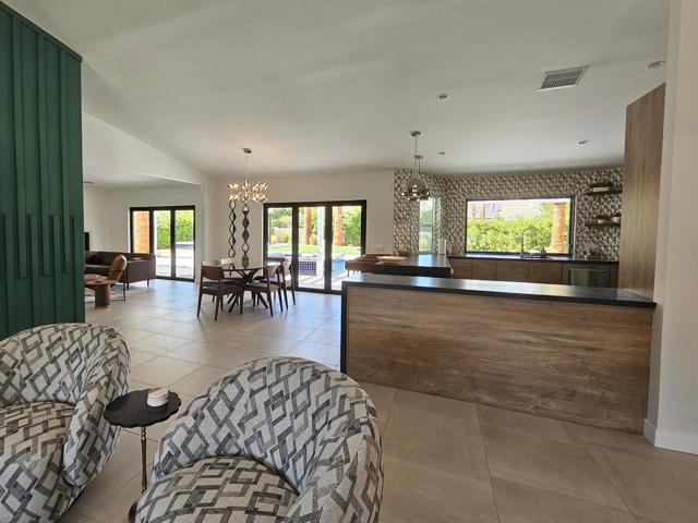 72278 Barbara Drive, Rancho Mirage CA: https://media.crmls.org/mediaz/f5481630-6a05-4d6e-ad49-f9c04ed7fe39.jpg