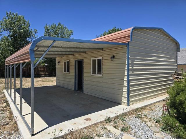 Detail Gallery Image 16 of 19 For 12780 Fir St, Oak Hills,  CA 92344 - 4 Beds | 2/1 Baths