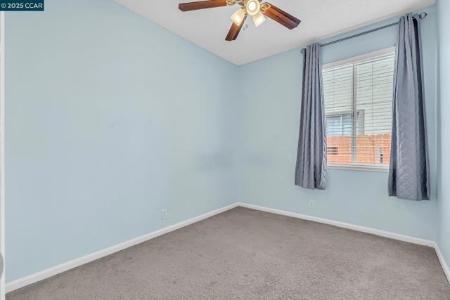 800 Gazebo Ct, Suisun City CA: https://media.crmls.org/mediaz/f548831d-84b0-42cf-b144-38b2426f2981.jpg