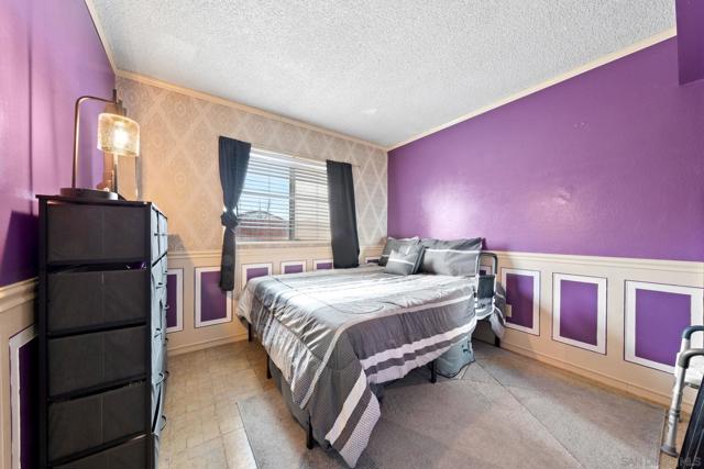 1562 Arequipa Street, San Diego CA: https://media.crmls.org/mediaz/f549c1a3-abb7-4899-92ec-6bc90449706e.jpg