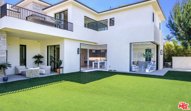 Drew Fenton | 730 Toyopa Drive Pacific Palisades CA | MLS: 7228892