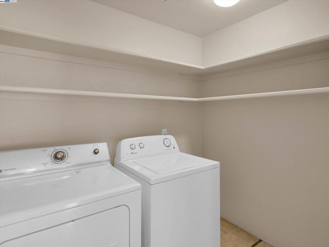 1413 Angus St, Patterson CA: https://media.crmls.org/mediaz/f54c3995-449b-46e1-9028-201c8abbcb84.jpg
