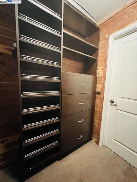 2418 Twinflower Ct, Martinez CA: https://media.crmls.org/mediaz/f54dae6a-c769-4af2-91a2-e2dc20a0f8d9.jpg