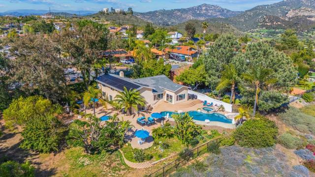 17221 Cloudcroft Dr, Poway CA: https://media.crmls.org/mediaz/f54deab0-bec8-4639-8385-43e0c3904e6b.jpg