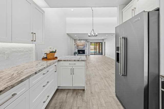 48963 Canyon Crest Lane, Palm Desert, CA 92260