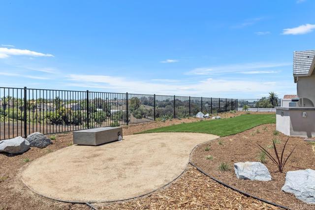 Detail Gallery Image 34 of 39 For 1208 Stonemark Place #MAIN HOUSE,  Vista,  CA 92081 - 6 Beds | 5 Baths