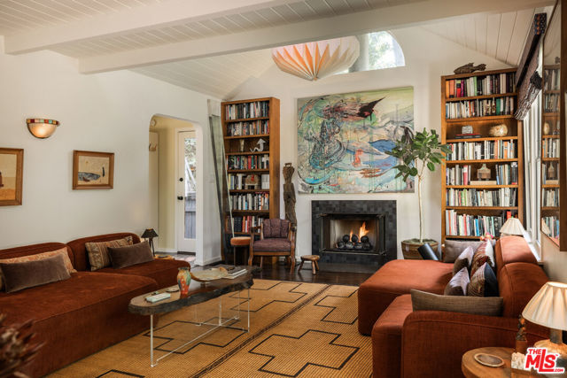 1452 Westerly Terrace, Los Angeles CA: https://media.crmls.org/mediaz/f54f1a20-e727-40ae-b3e7-81f6608ee993.jpg