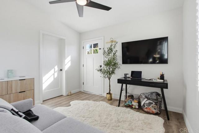 Detail Gallery Image 12 of 34 For 3522 Adams St, Carlsbad,  CA 92008 - 2 Beds | 2 Baths