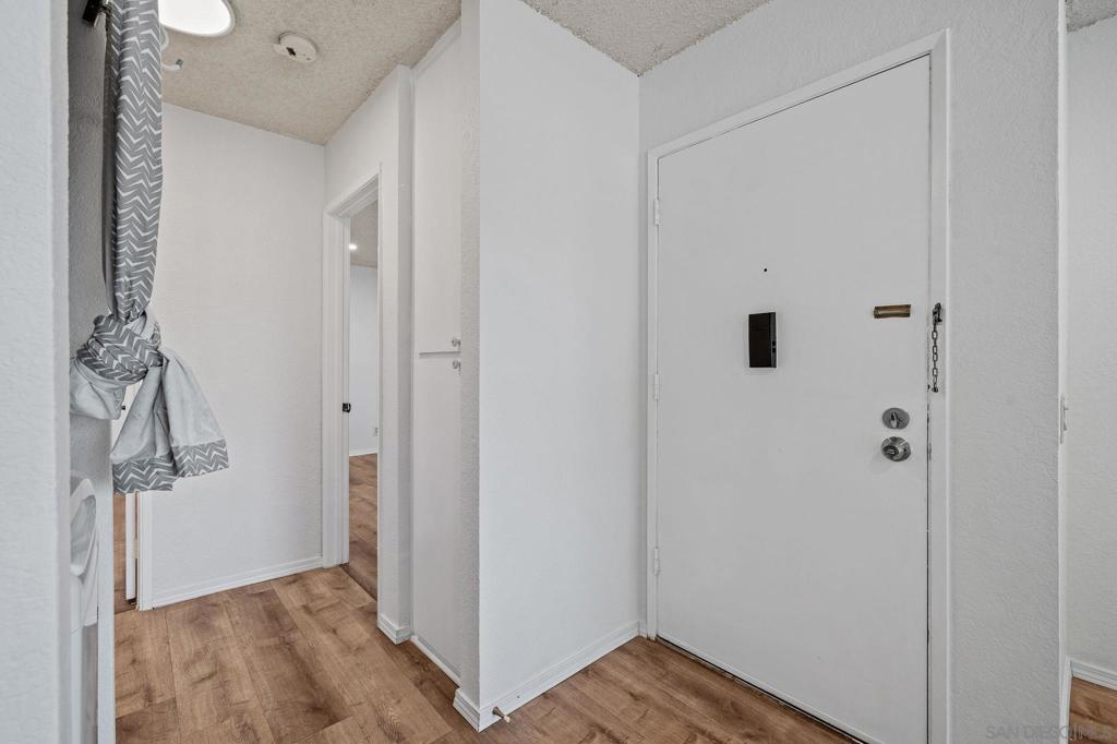 11175 Kelowna Rd - photo 18