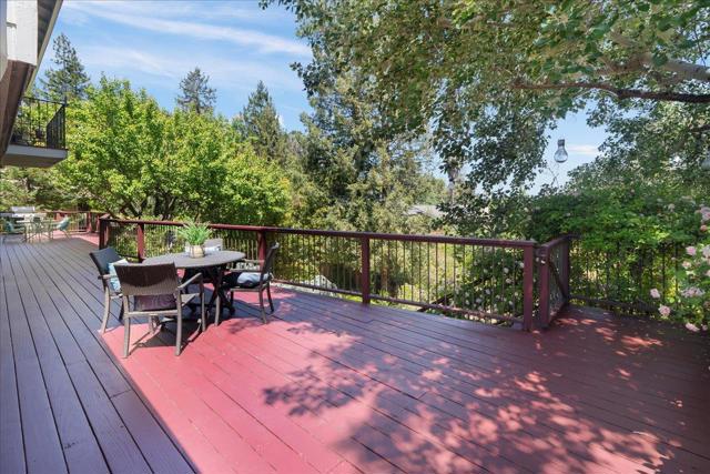878 Hillcrest Drive, Redwood City CA: https://media.crmls.org/mediaz/f551b83b-914d-437a-bdbe-9771577d1171.jpg