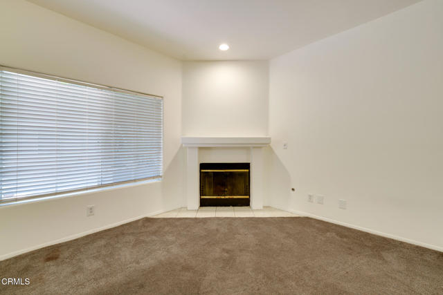 10925 Blix Street, Toluca Lake CA: https://media.crmls.org/mediaz/f5524e4c-2232-4ae6-914f-e1562d52d96a.jpg