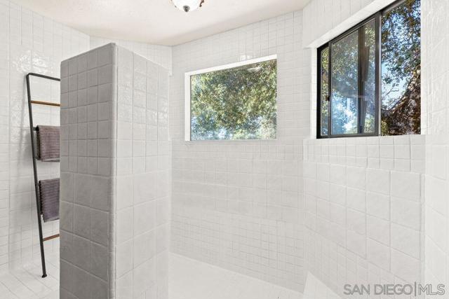 1308 Lakedale Rd, Santa Ysabel CA: https://media.crmls.org/mediaz/f5545409-5fcd-4866-ae65-1d11b5651c8c.jpg
