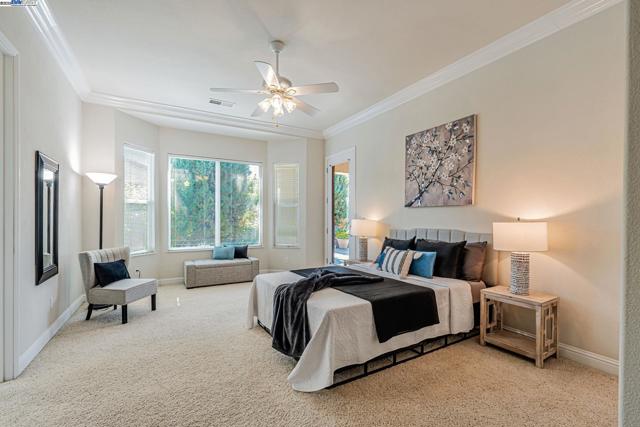 2453 Gardenstone Pl, Manteca CA: https://media.crmls.org/mediaz/f5574403-363c-494d-830b-333b6f8a9a88.jpg