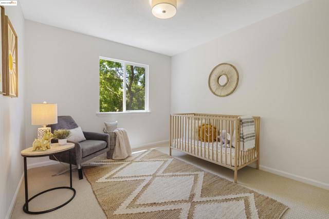 160 Manzanita Pl, Hercules CA: https://media.crmls.org/mediaz/f5575be9-3e1d-4286-9a64-e64f89e69a2f.jpg