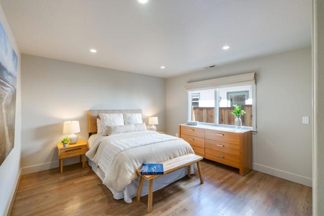 210 Venetian Road, Aptos CA: https://media.crmls.org/mediaz/f557d565-9a92-4d7e-a45e-42f5db9a271f.jpg