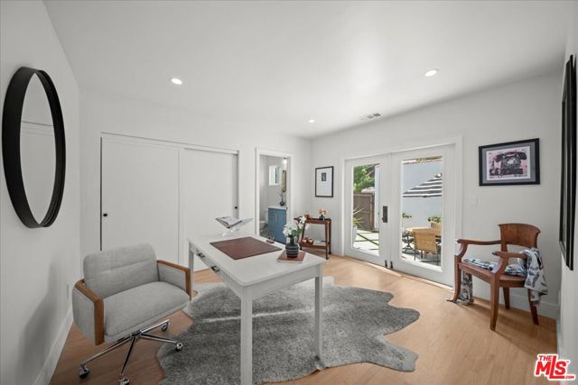 1663 S Ogden Drive, Los Angeles CA: https://media.crmls.org/mediaz/f557ff22-630a-404e-acc4-3f260cd6d21a.jpg