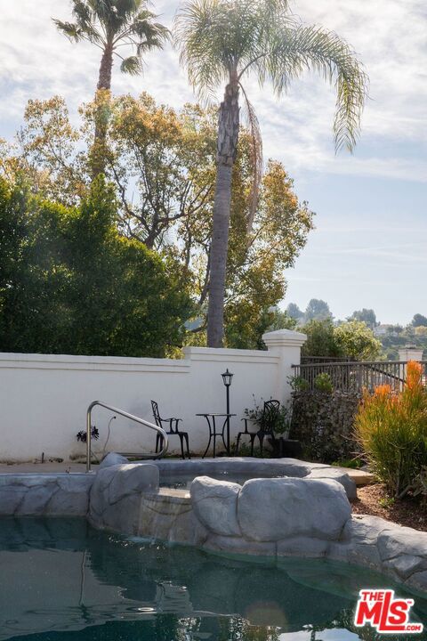 Image 27 of 31 For 775 Dove Tree Lane