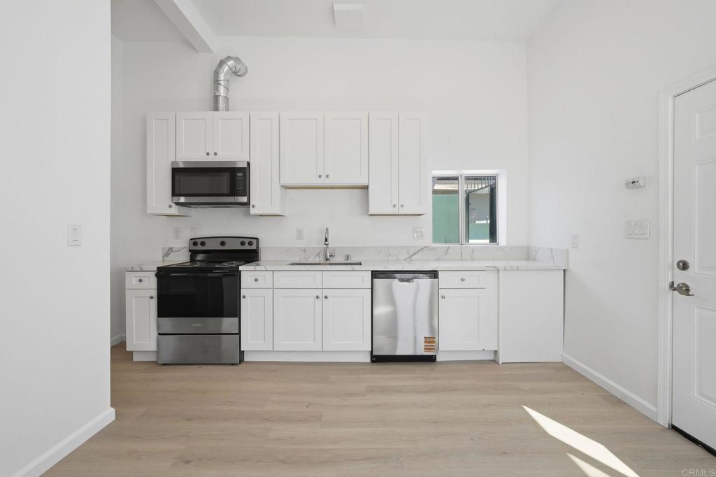 3153 G Street - photo 14