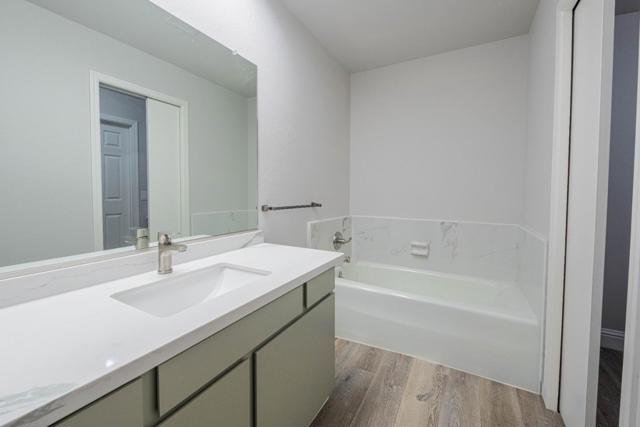 11745 Tam Oshanter Drive, Salinas CA: https://media.crmls.org/mediaz/f55ada79-572e-4dca-afb9-79ad7eac7d80.jpg