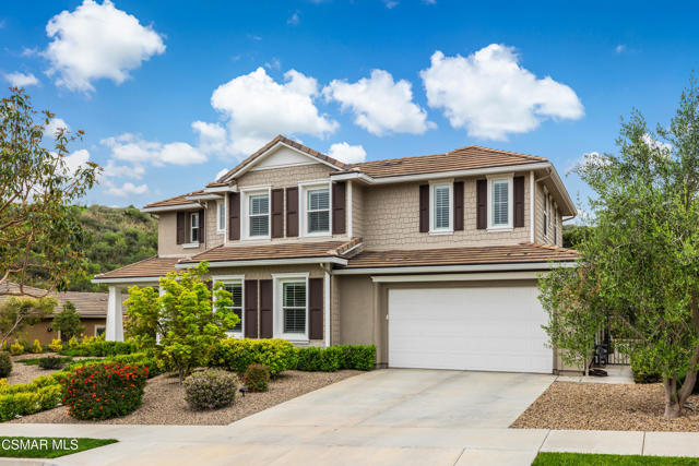 6923 Ridgemark Court, Moorpark CA: https://media.crmls.org/mediaz/f55b0976-5787-4160-9f6f-d5890429c57e.jpg