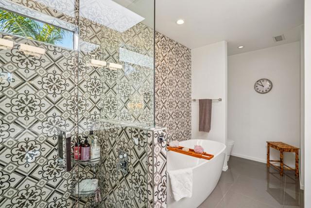 2463 S Broadmoor Drive, Palm Springs CA: https://media.crmls.org/mediaz/f55c46c8-450a-445e-8776-80943e424d26.jpg