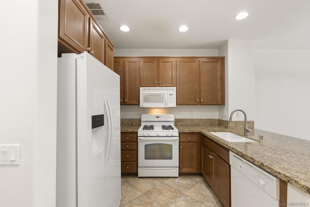 16956 Laurel Hill Lane - photo 8