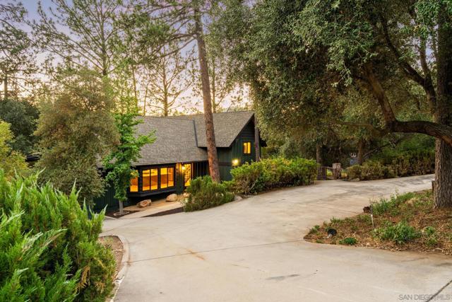 8648 Valley View Trail, Pine Valley CA: https://media.crmls.org/mediaz/f55da1d1-1b16-416b-b364-83d05a65eb33.jpg