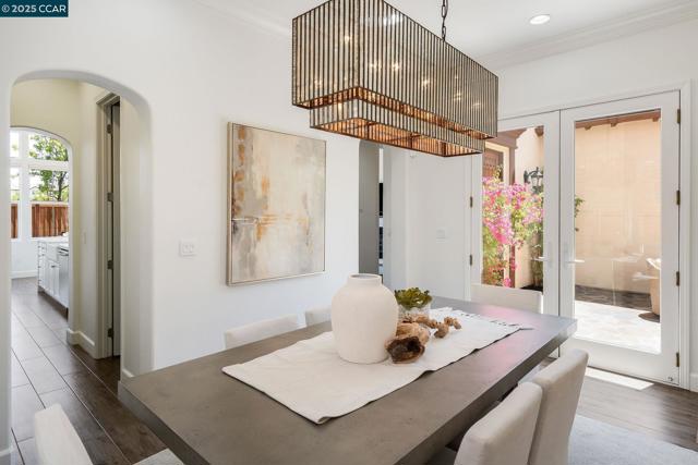 3467 Cashmere Street, Danville CA: https://media.crmls.org/mediaz/f55e35d2-793c-4b72-92b4-242eb1afc1dc.jpg