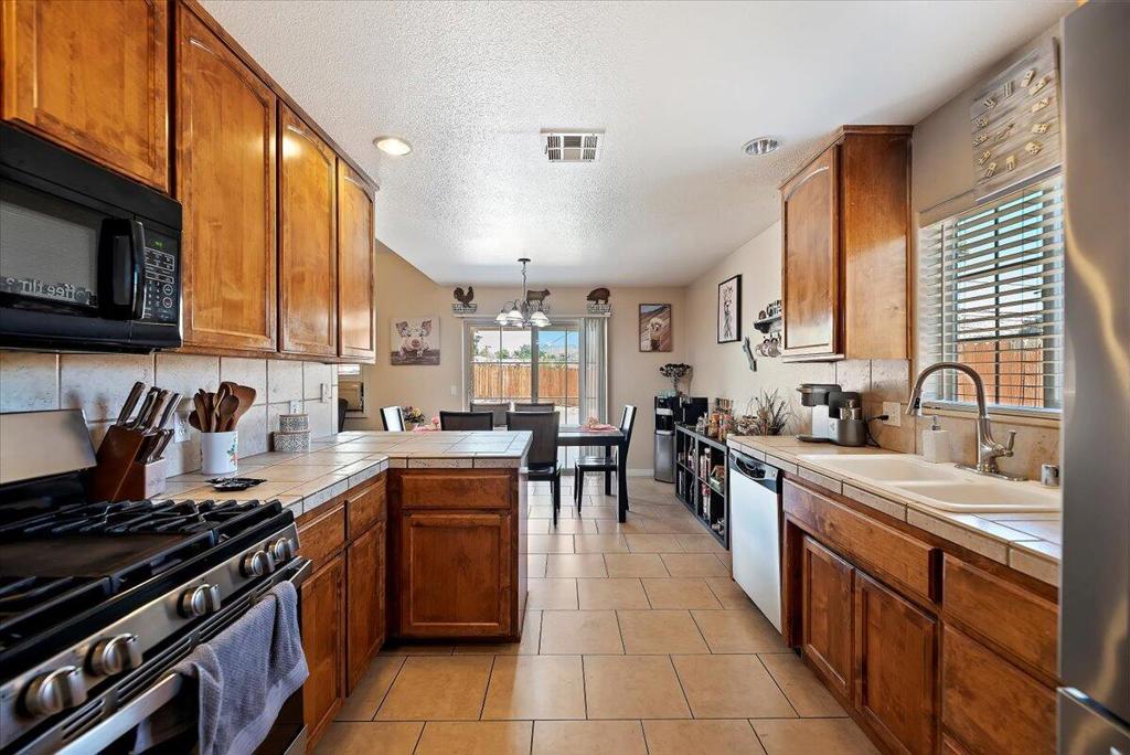 MLS #219139028DA image #16