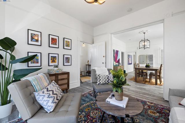 Image 6 of 34 For 740 59th Street