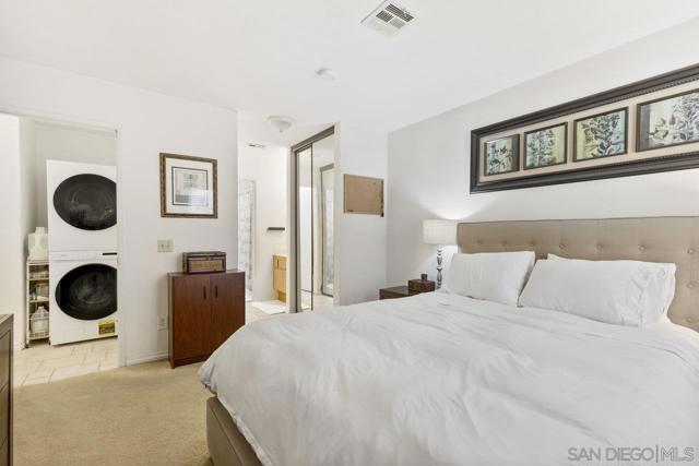 10379 Azuaga St, San Diego CA: https://media.crmls.org/mediaz/f561c9b3-39ed-4509-8671-8d76f45dc5e8.jpg