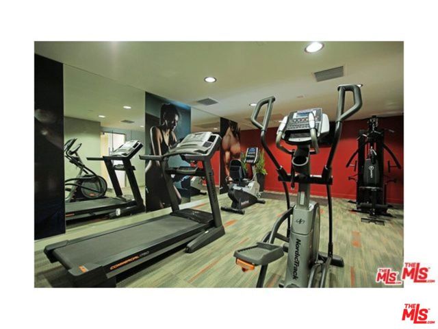 11657 Chenault Street, Los Angeles CA: https://media.crmls.org/mediaz/f56402e5-3f6d-4312-b9e3-ff20a70c903e.jpg