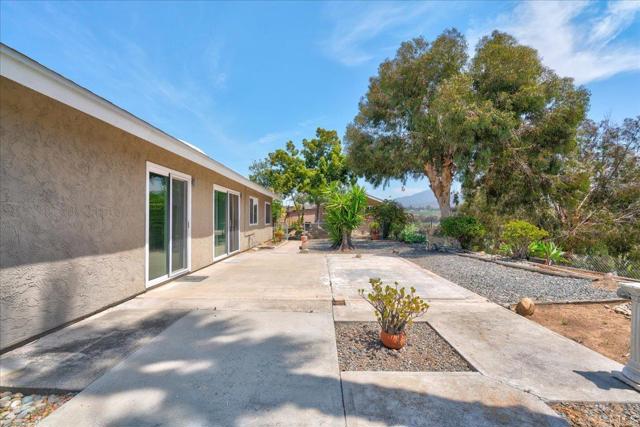 Image 33 of 70 For 5412 Romega Ct
