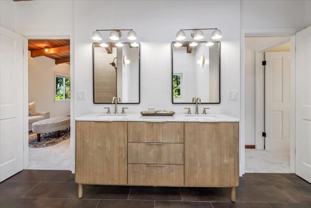 580 Rancho Prieta Road, Los Gatos CA: https://media.crmls.org/mediaz/f56495a3-c947-4a0e-8c70-40a9e83083dc.jpg