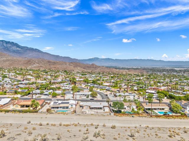 38280 Chuperosa Lane, Cathedral City CA: https://media.crmls.org/mediaz/f564f012-fd57-4d15-a358-14baae408153.jpg