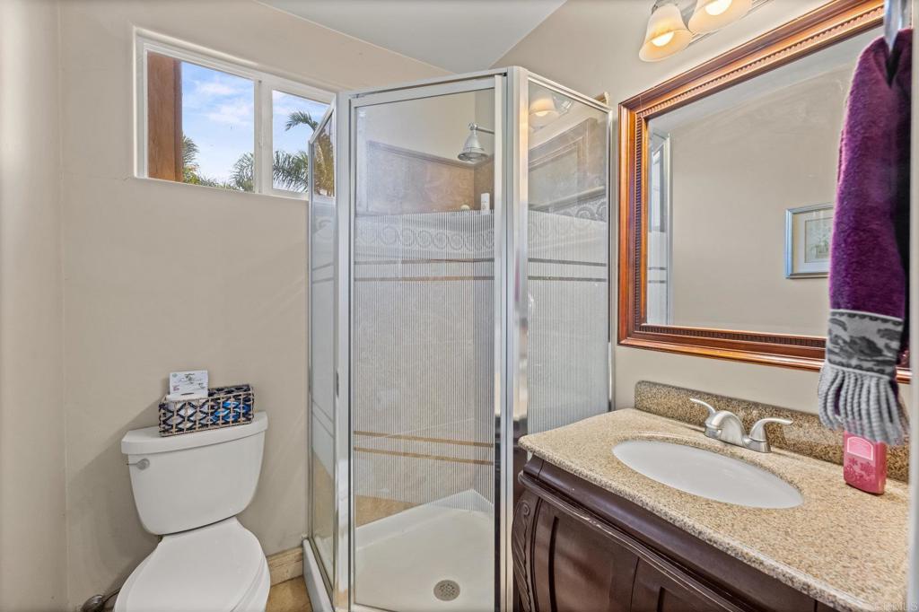 F565E71D 03E5 41A3 8C0F 2022Bb1560D1 1175 York Drive, Vista, Ca 92084 &Lt;Span Style='BackgroundColor:transparent;Padding:0Px;'&Gt; &Lt;Small&Gt; &Lt;I&Gt; &Lt;/I&Gt; &Lt;/Small&Gt;&Lt;/Span&Gt;